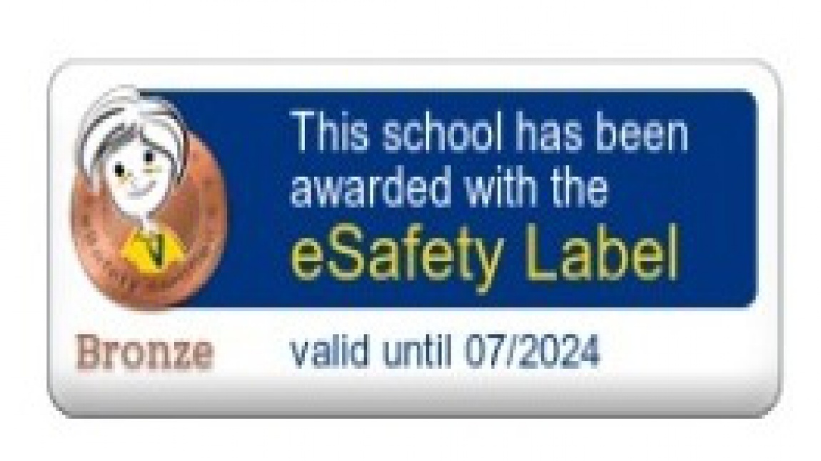 Okulumuz e Safety Label etiketi başvurusunda bulunmuş ve 40 puan ile bronz etiket almaya hak kazanmıştır.