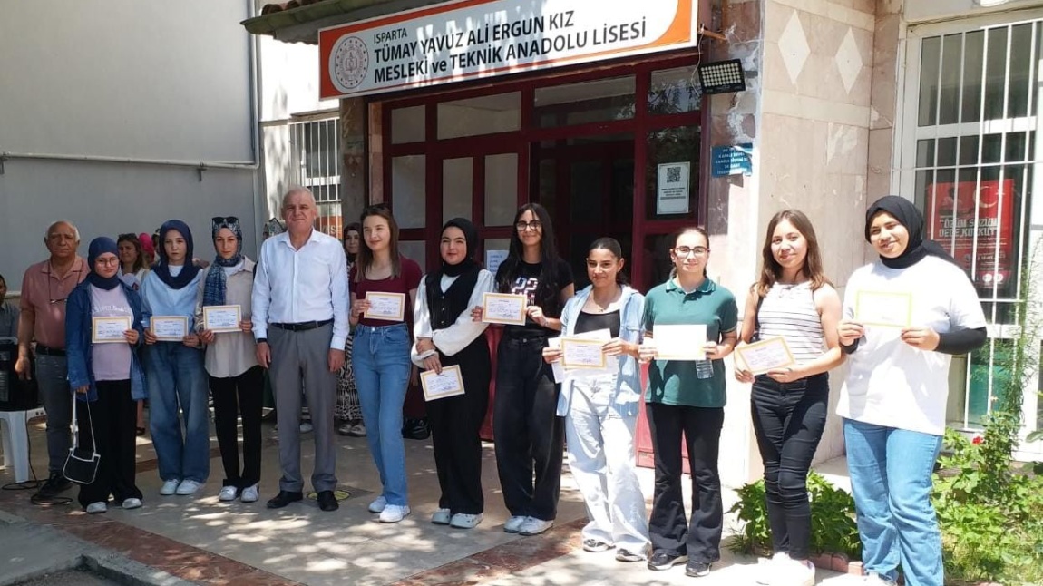 Okul Müdürümüz Sebahattin Yılmaz'dan Karne Günü Mesajı